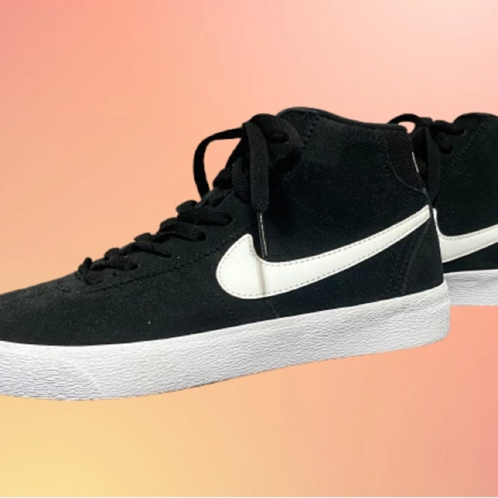Nike Court Legacy Mid